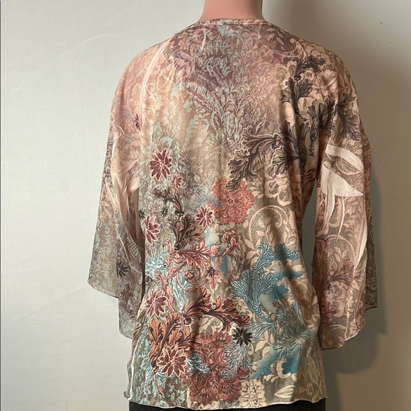 Chicos Women’s Top Shirt Tie Dye Embellished L3/4 Bell Sleeve Size 2(Large) - Picture 8 of 13